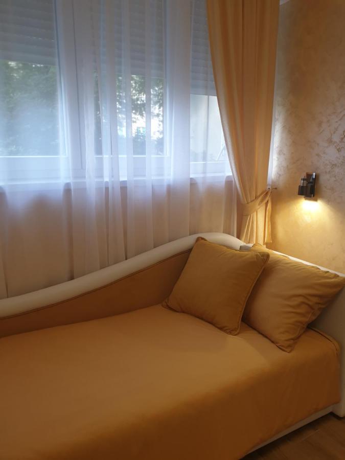 Appartement Elena Lux à Belgrade Extérieur photo